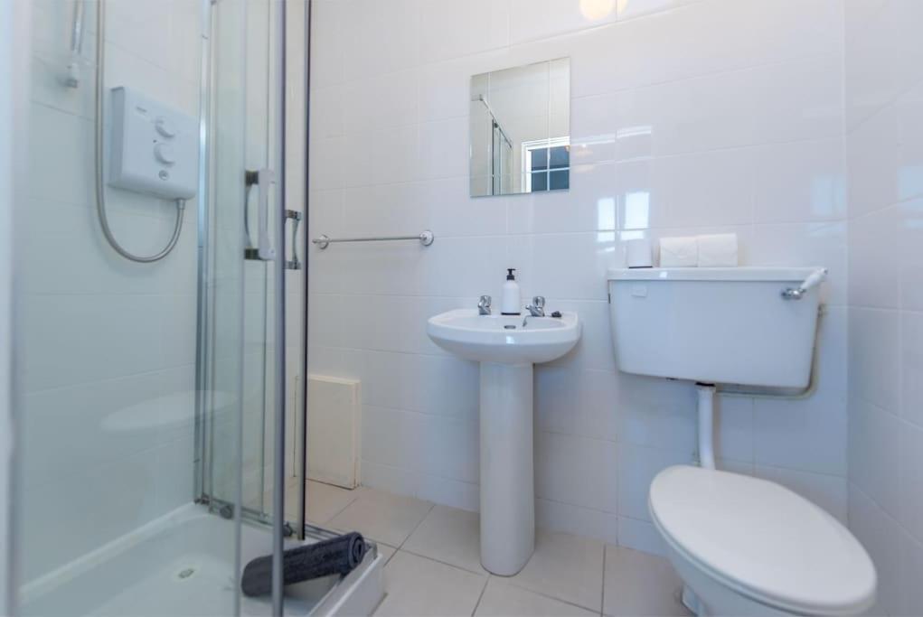Clonbur House - Studio Village Apartment Galway Dış mekan fotoğraf